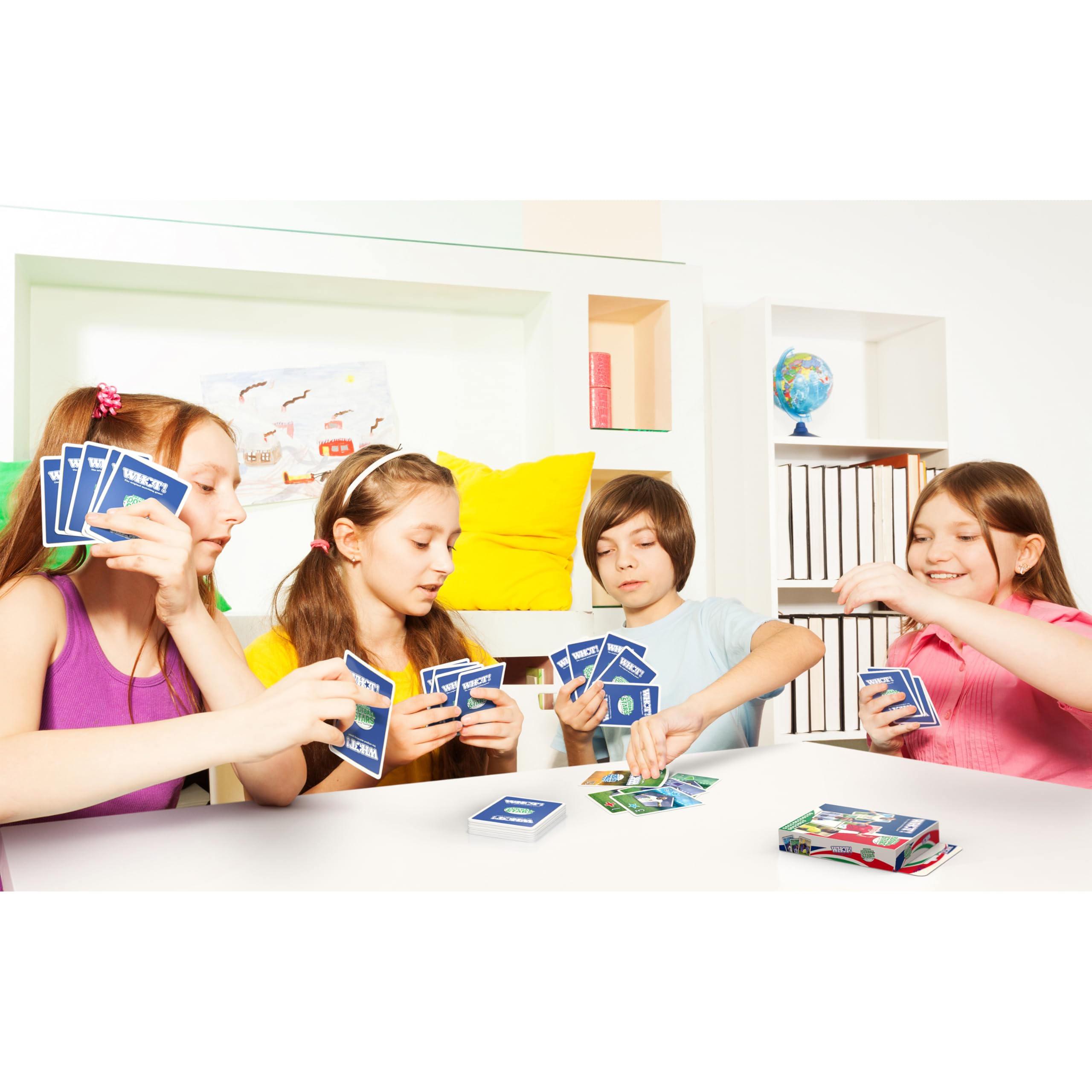 Winning Moves WHOT! Weltfußballstars Kartenspiel Kinder ab 5