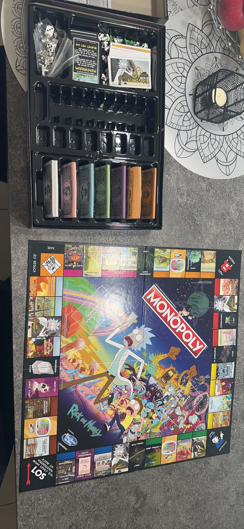 Winning Moves Monopoly Rick and Morty Brettspiel 2-6 Spieler