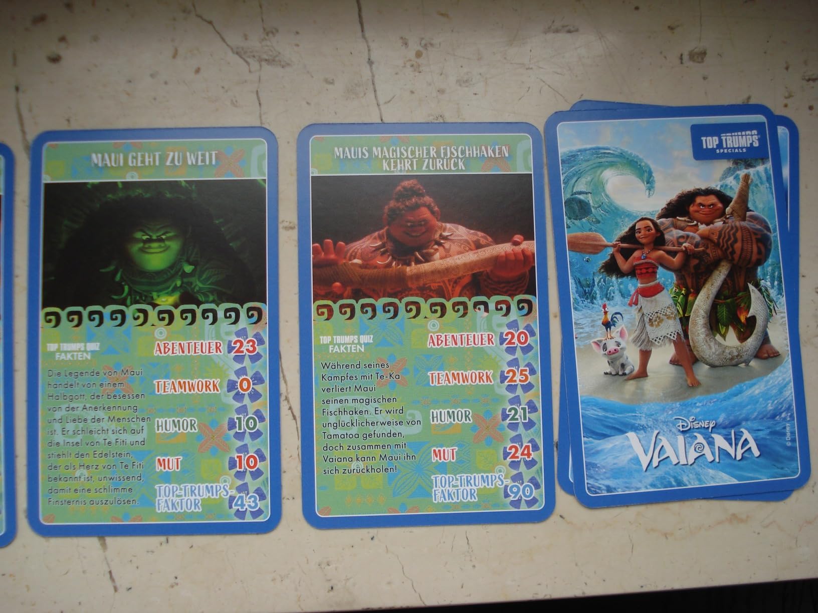 Top Trumps Vaiana Kartenspiel 30 Karten ab 6 Jahren
