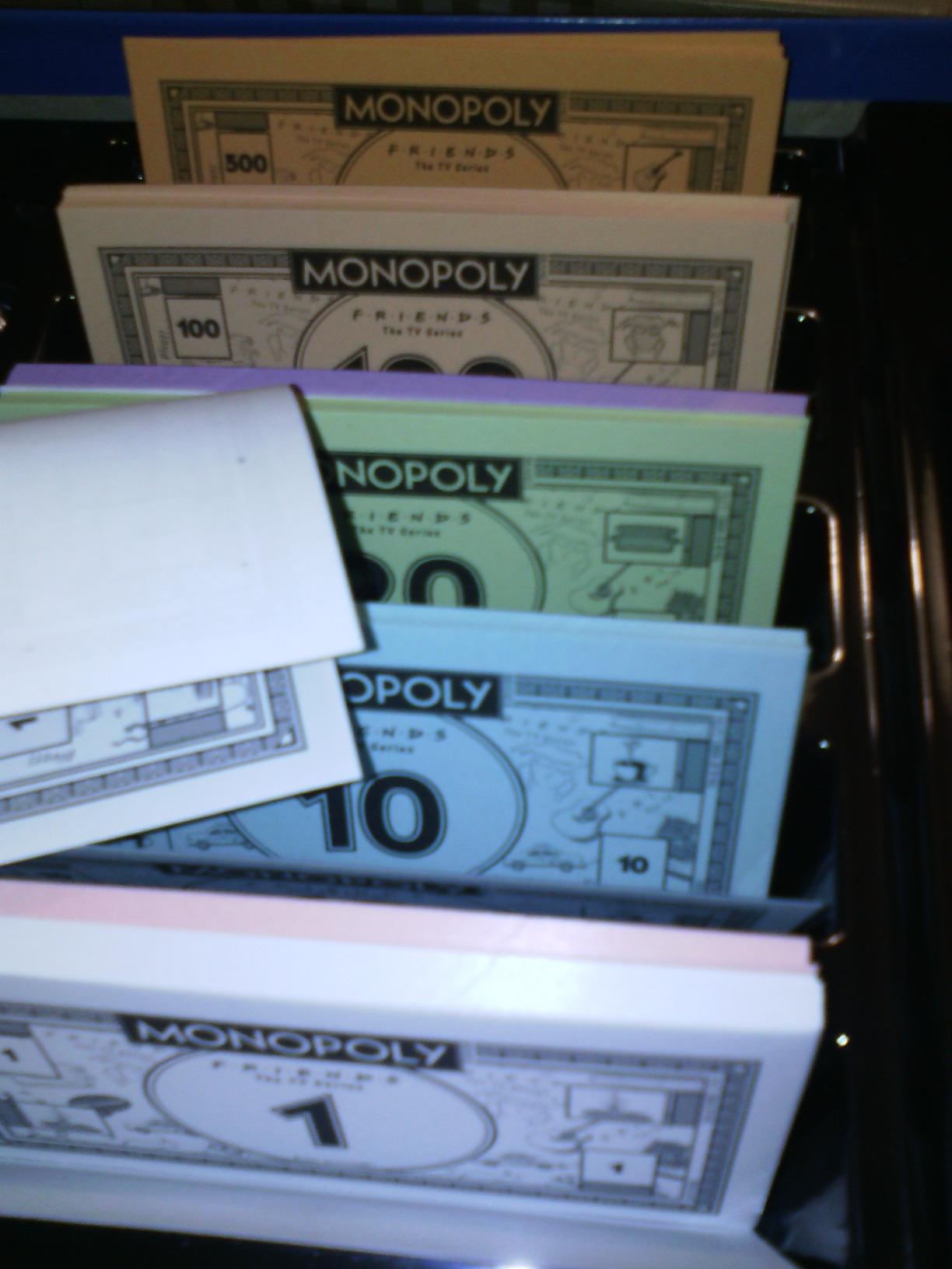 Winning Moves Monopoly Rick and Morty Brettspiel 2-6 Spieler