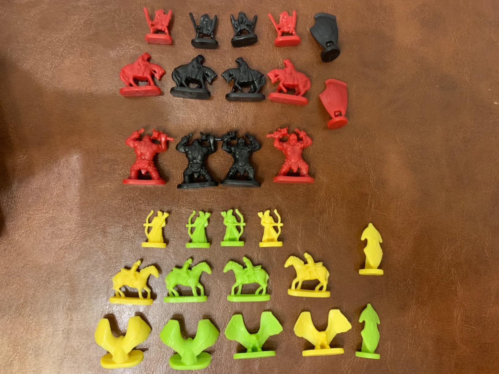 Winning Moves Risiko Herr der Ringe Brettspiel 2-4 Spieler