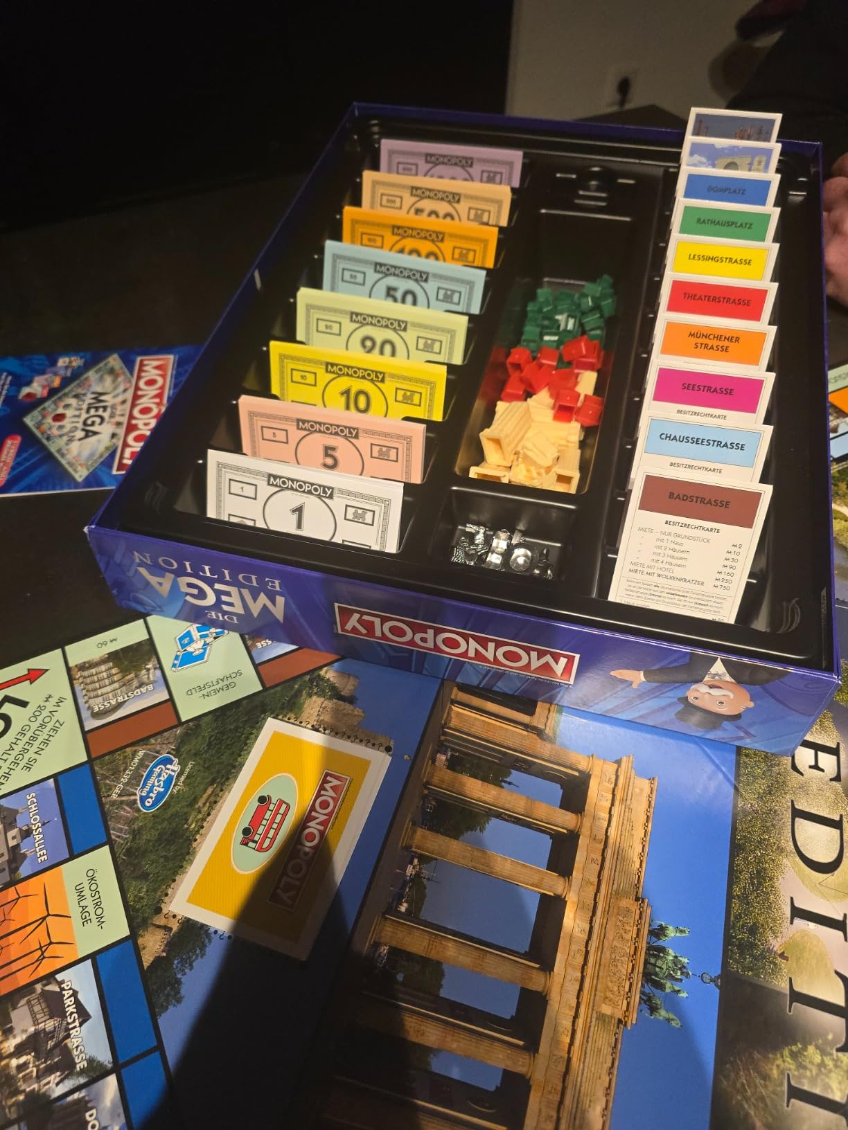 Winning Moves Monopoly Mega 2nd Edition Brettspiel 2-6 Spieler Deutsch