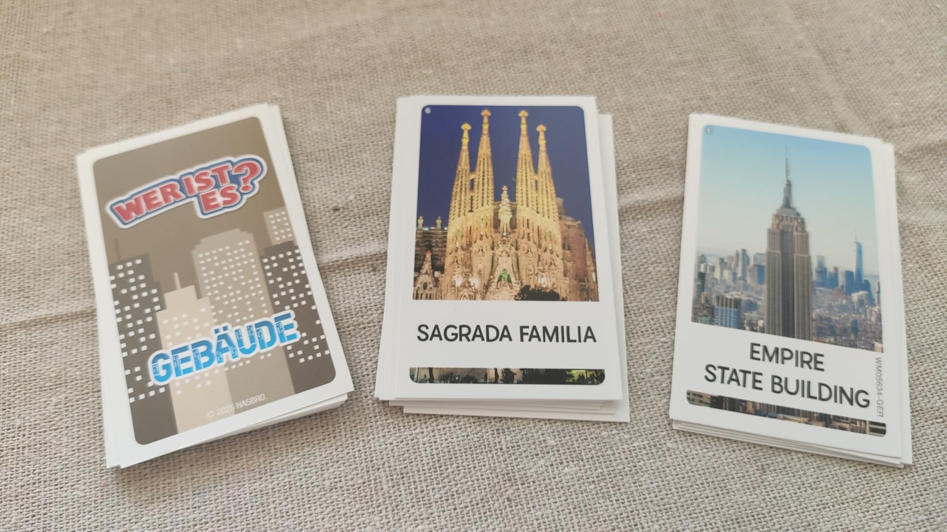 Winning Moves Wer ist es? Gebäude Edition Ratespiel 2 Spieler