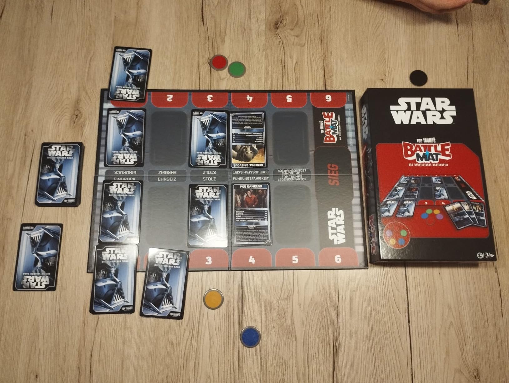 Winning Moves TOP TRUMPS Battle Mat Star Wars Brettspiel Skywalker Saga
