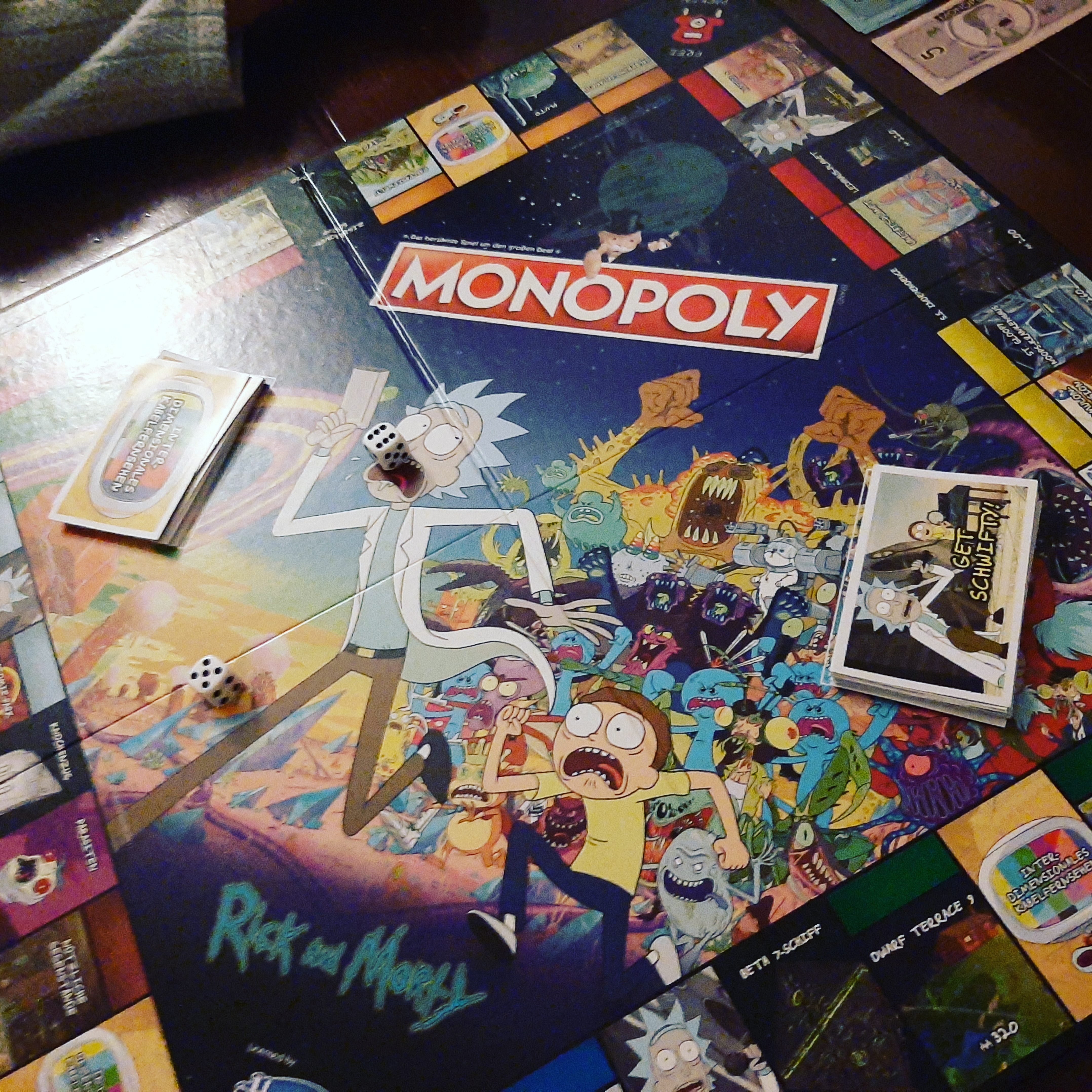 Winning Moves Monopoly Rick and Morty Brettspiel 2-6 Spieler