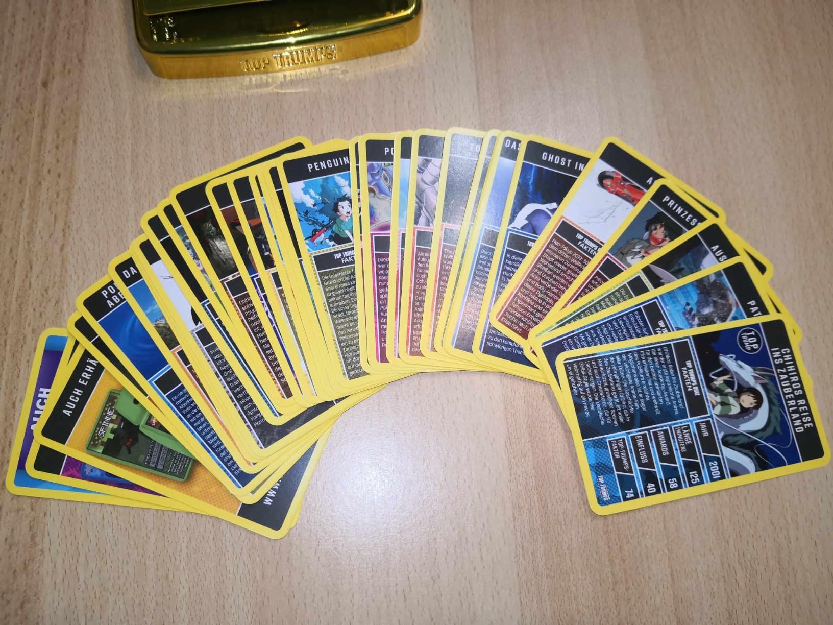 Winning Moves TOP TRUMPS Collectables Anime Kartenspiel ab 6 Jahren