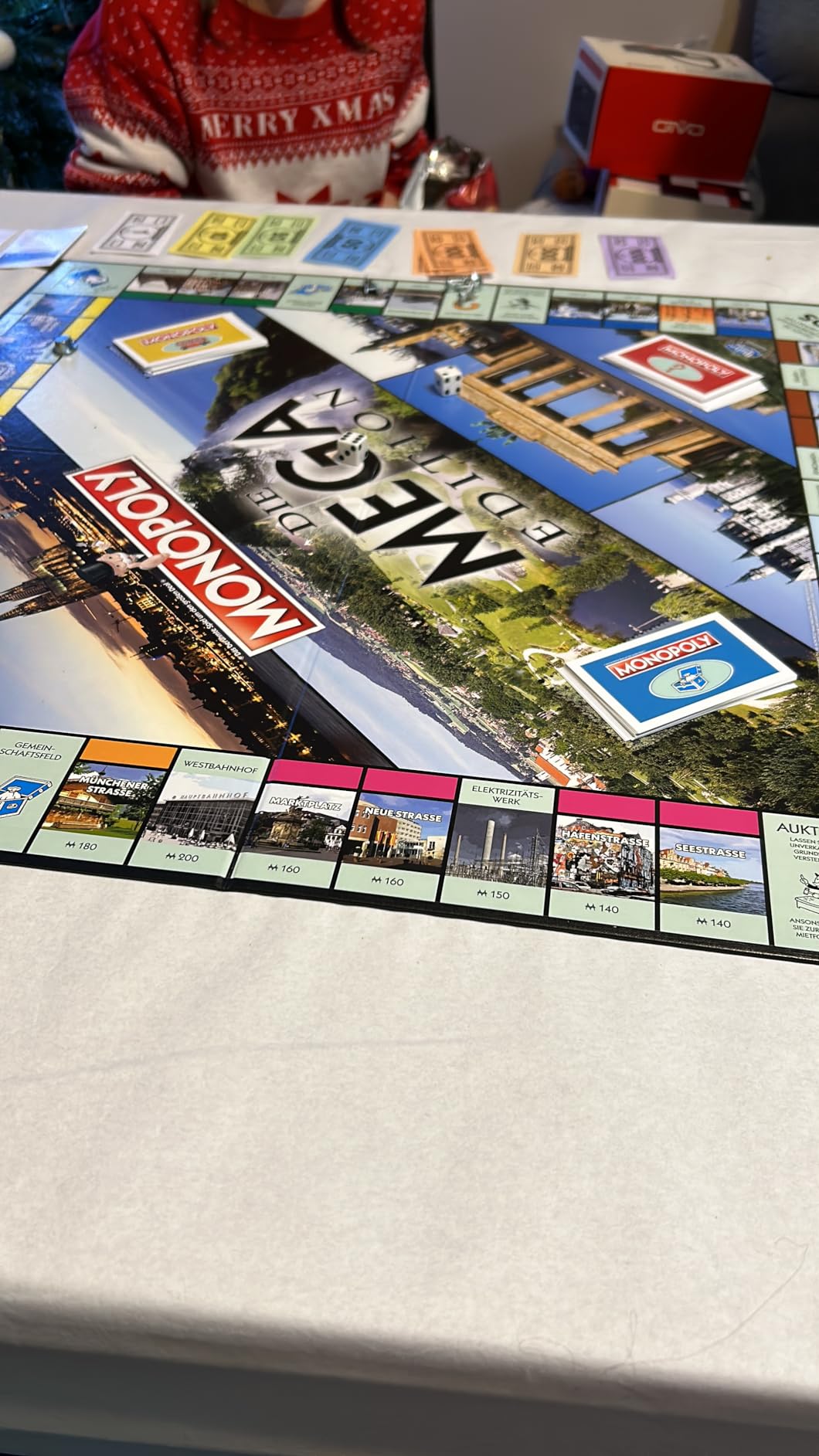 Winning Moves Monopoly Mega 2nd Edition Brettspiel 2-6 Spieler Deutsch