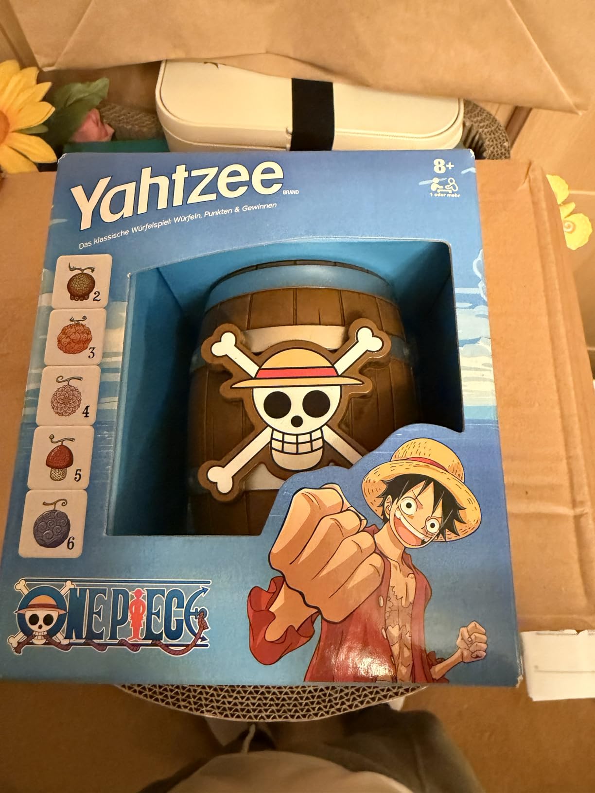 Winning Moves Yahtzee One Piece Edition Würfelspiel Becher
